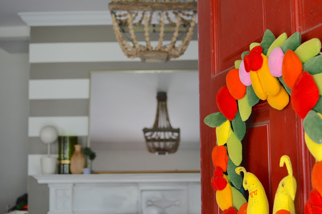 fall decor, fall, interior design, wreath, vintage, wood bead chandelier