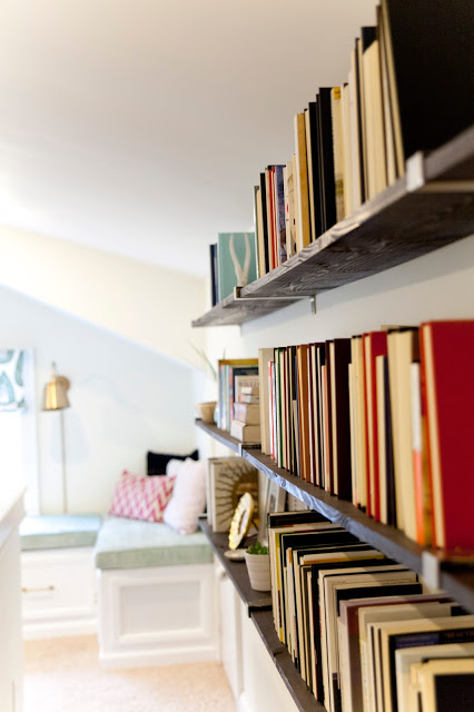 home decor, interiors, makeover, reveal, reading nook, built-in bench, bookshelves